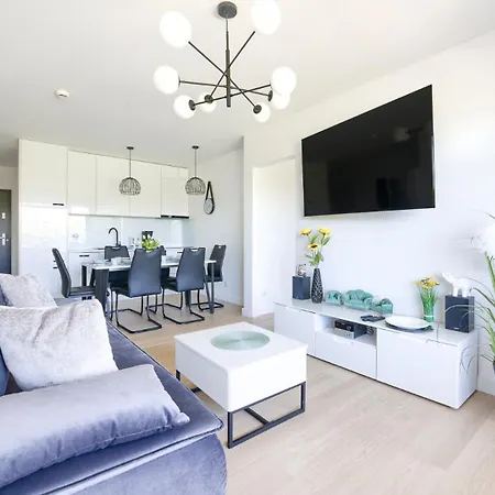 Polanki Aqua, Sun & Snow *